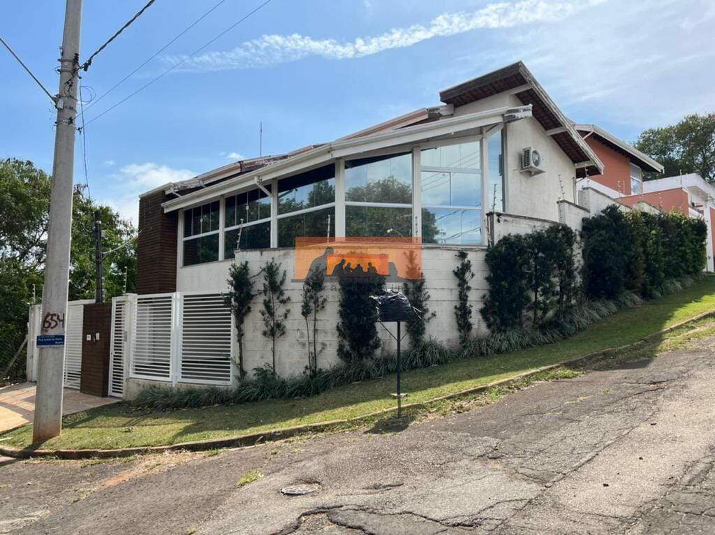 Casa à venda no Parque das Universidades: 