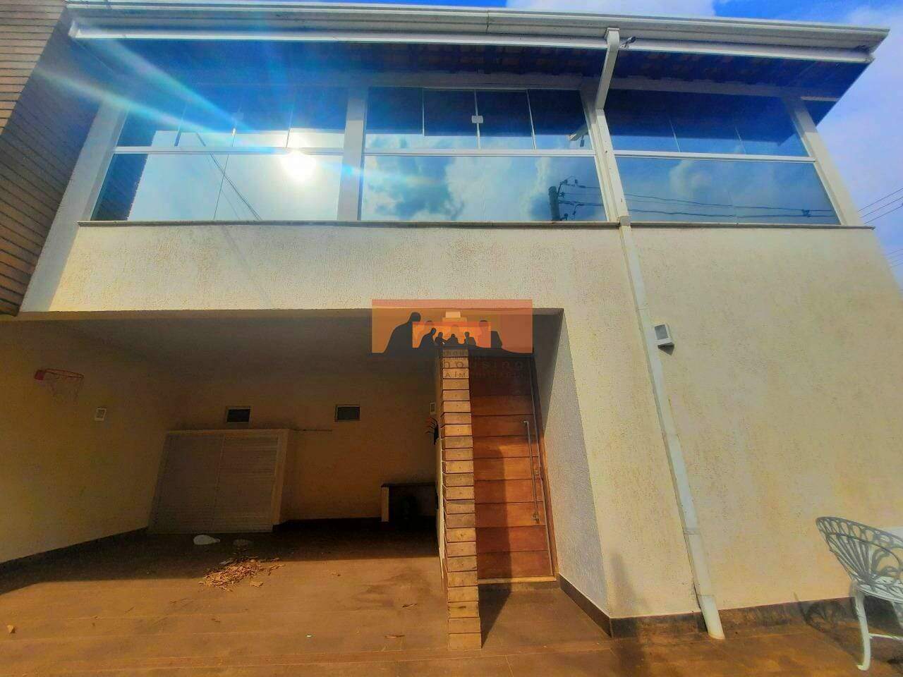 Casa à venda no Parque das Universidades: 