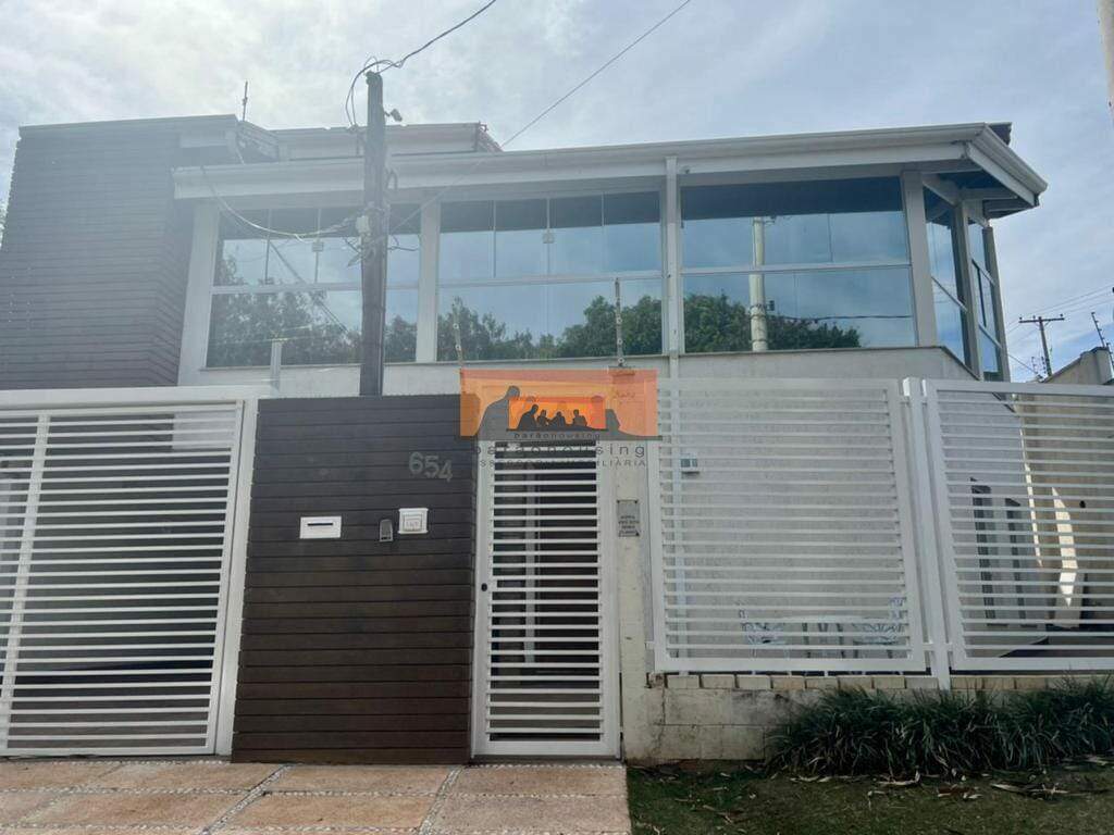 Casa à venda no Parque das Universidades: 