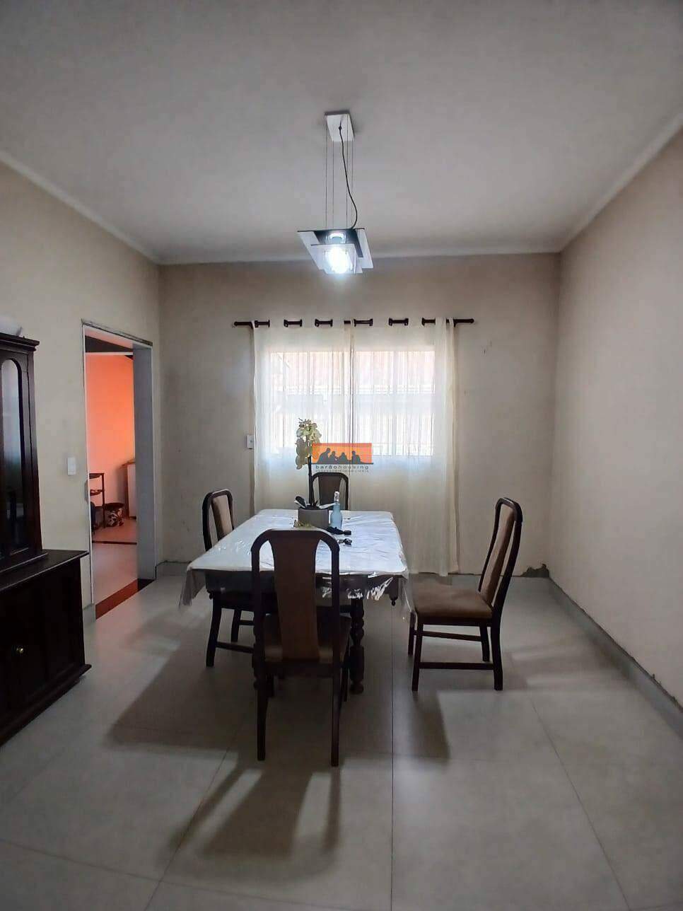 Casa à venda no Jardim São Gonçalo: 