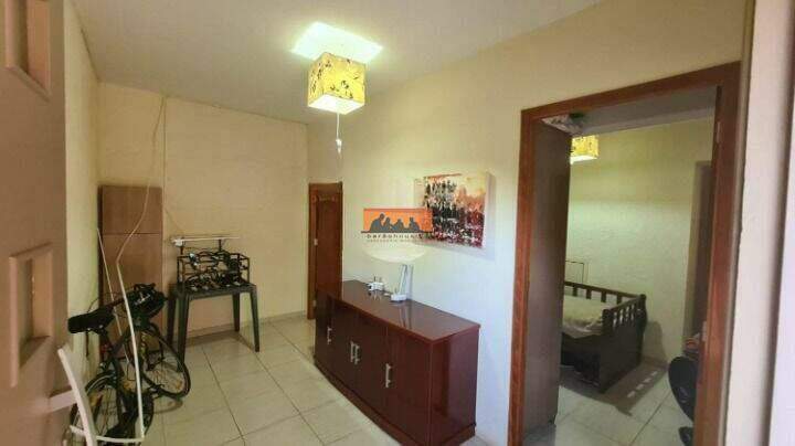 Casa à venda no Parque das Universidades: 