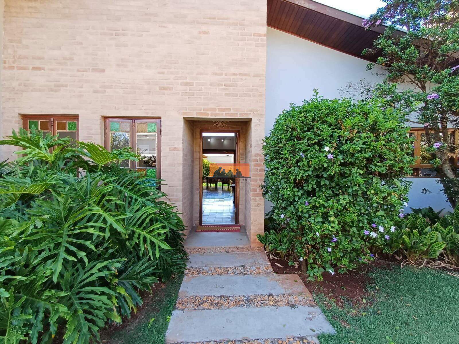 Casa à venda no Condominio Riviera Barão: 