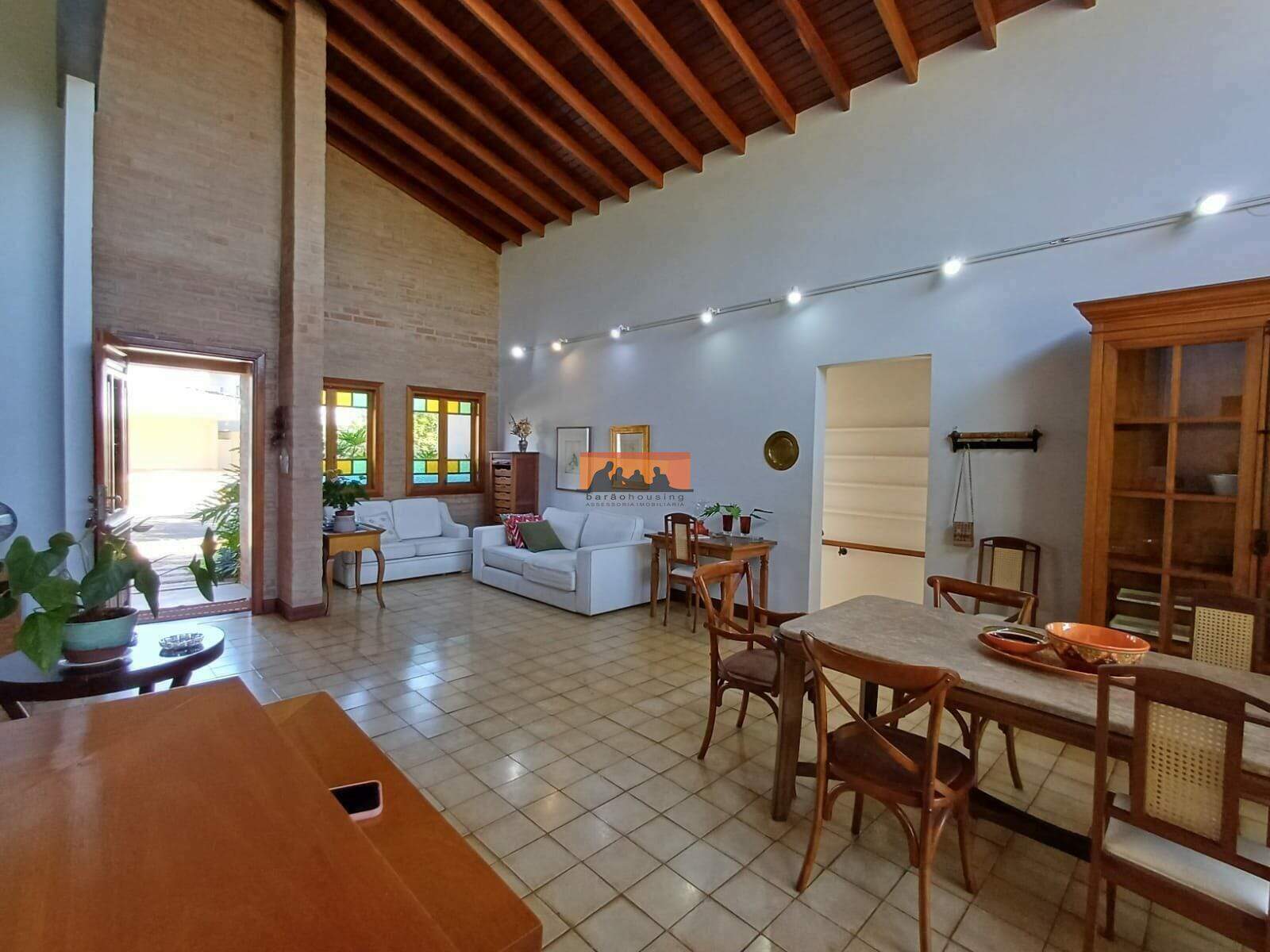 Casa à venda no Condominio Riviera Barão: 