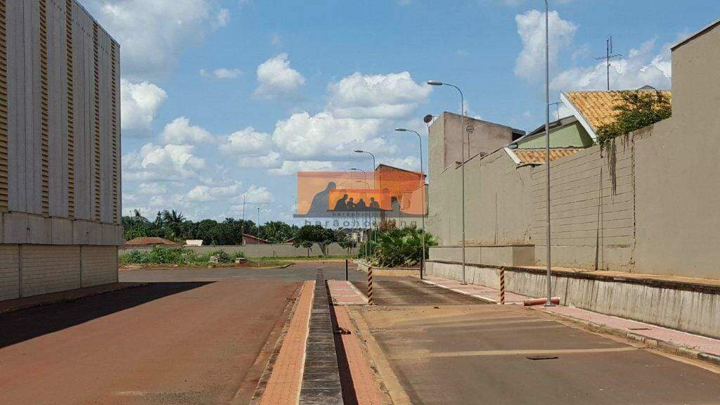Barracão à venda no Betel: 