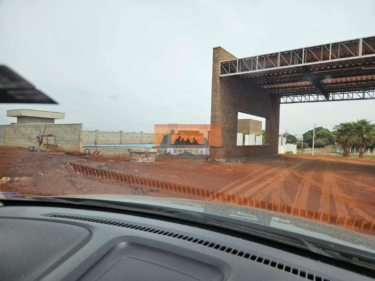 Lote em condomínio à venda no Condomínio Portoville: 