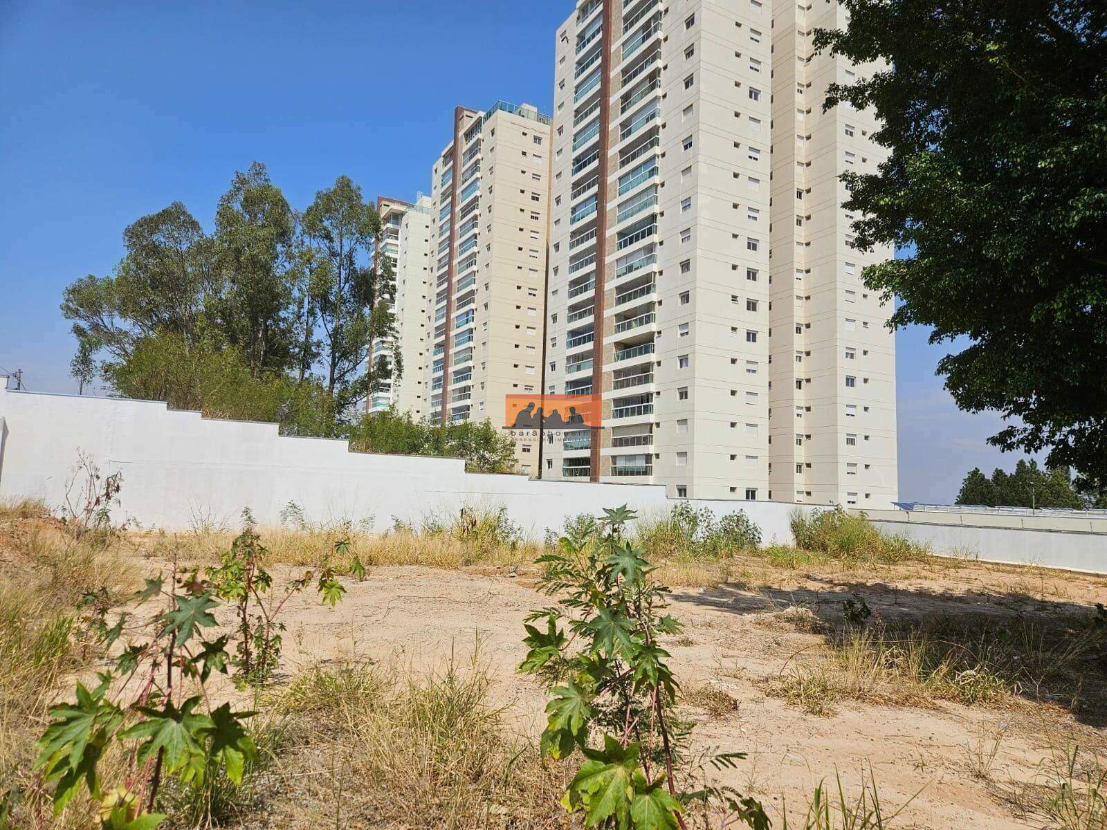 Terreno à venda no Parque dos Pomares: 