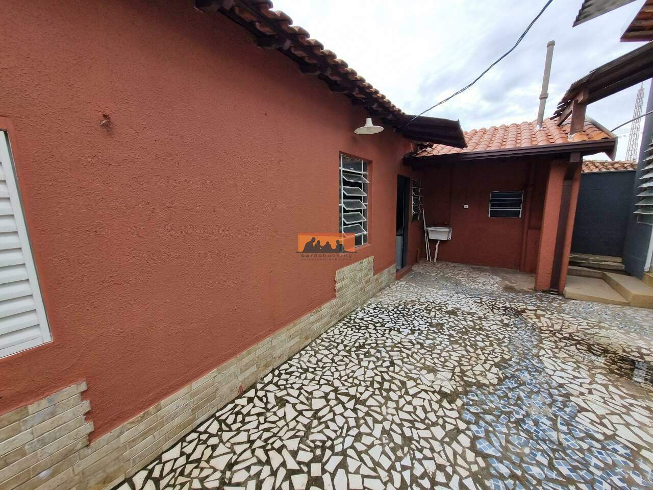 Casa para aluguel no Jardim Guanabara: 