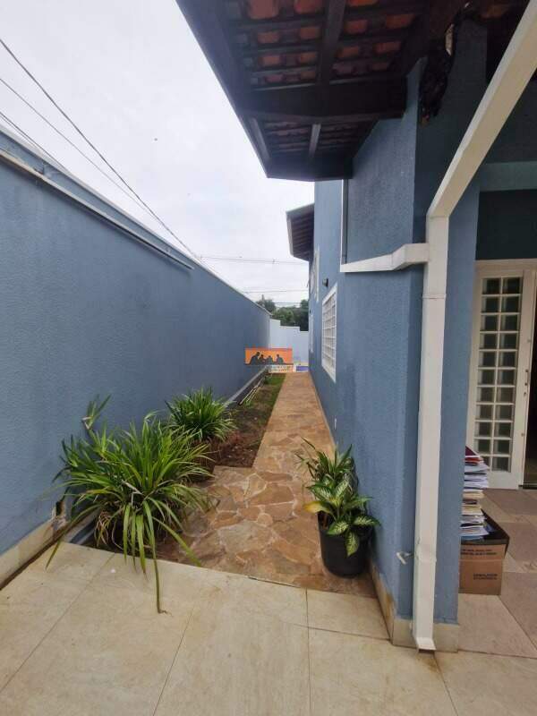 Casa para aluguel no Jardim do Sol: 