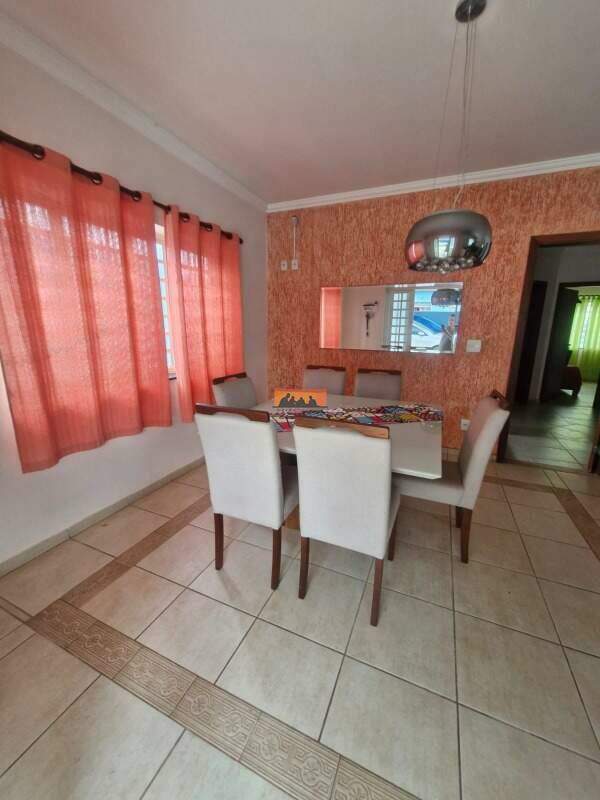 Casa para aluguel no Jardim do Sol: 