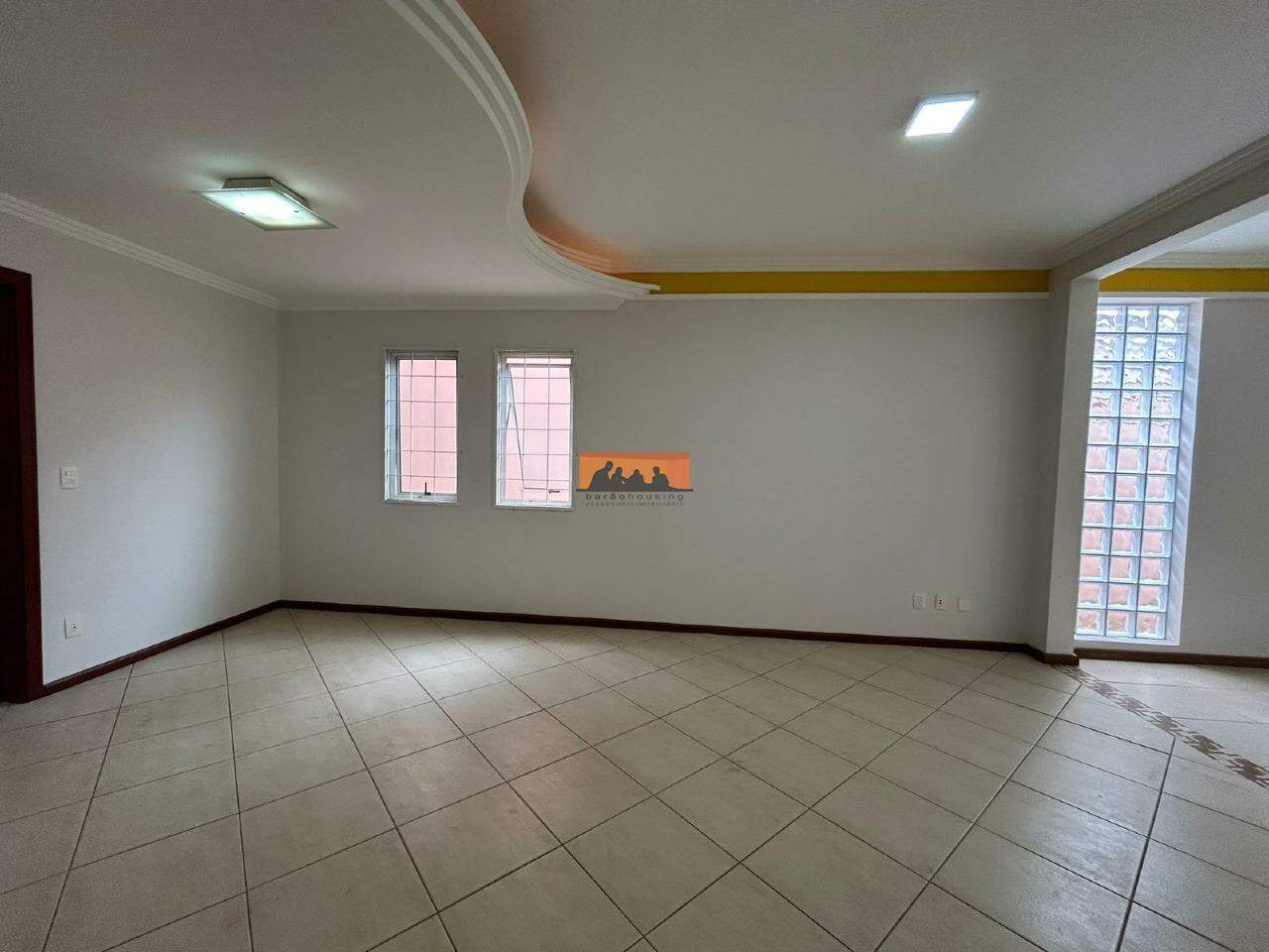 Casa à venda no Cidade Universitária: 