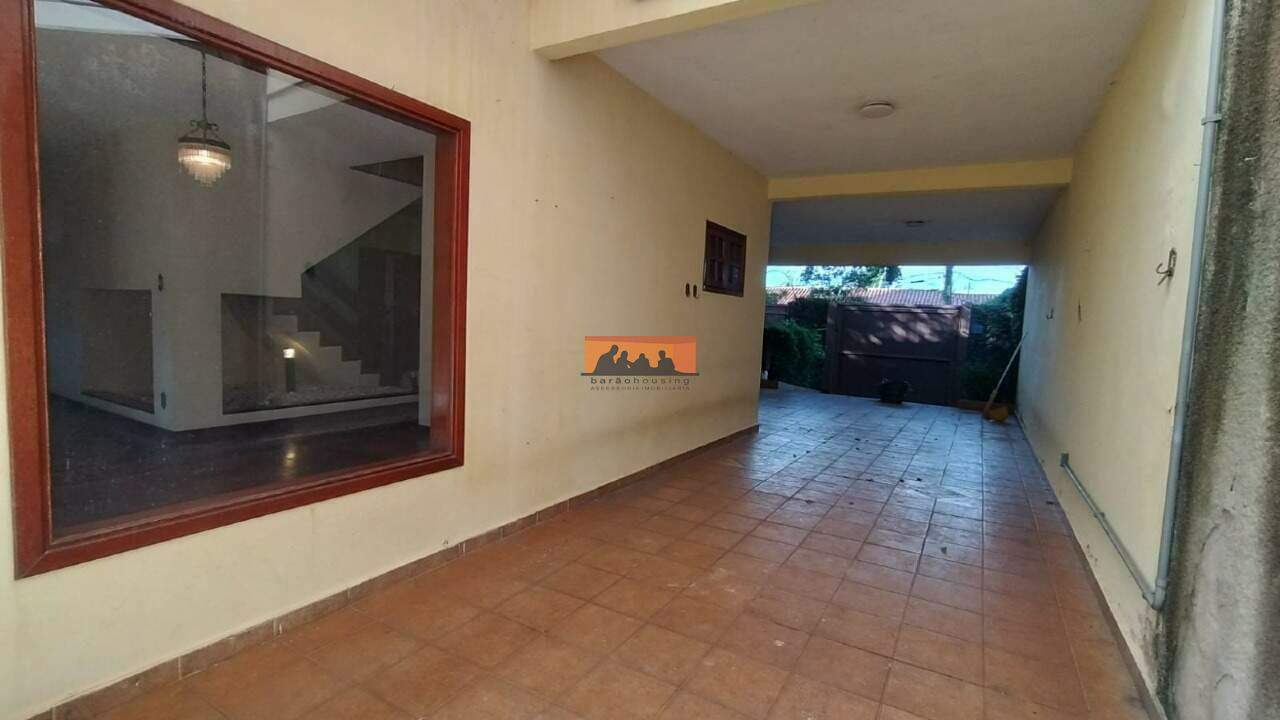 Casa à venda no Jardim do Sol: 