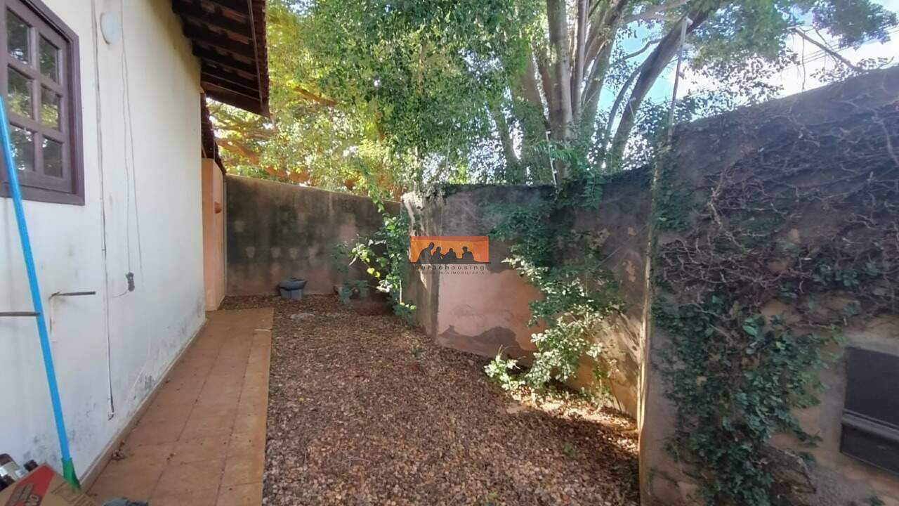 Casa à venda no Jardim do Sol: 
