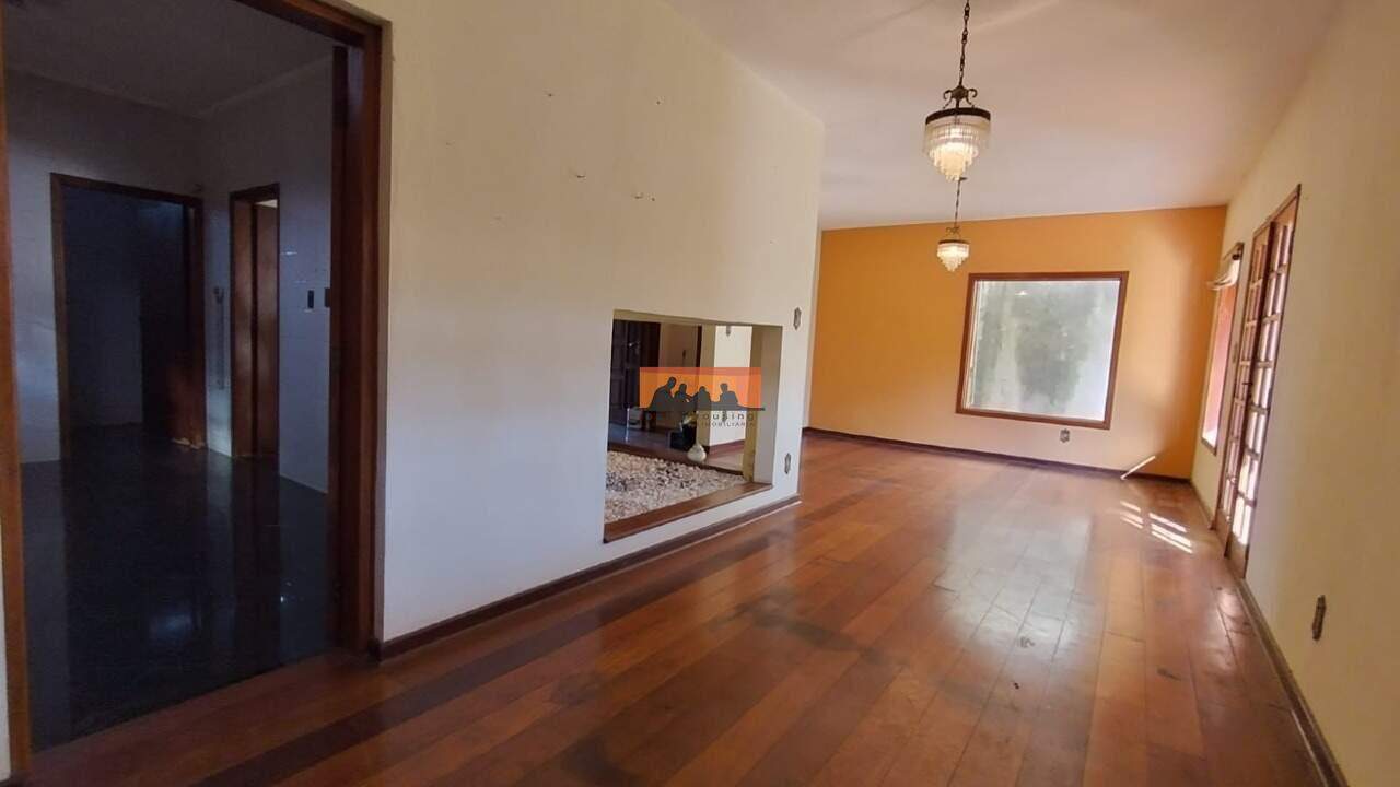Casa à venda no Jardim do Sol: 