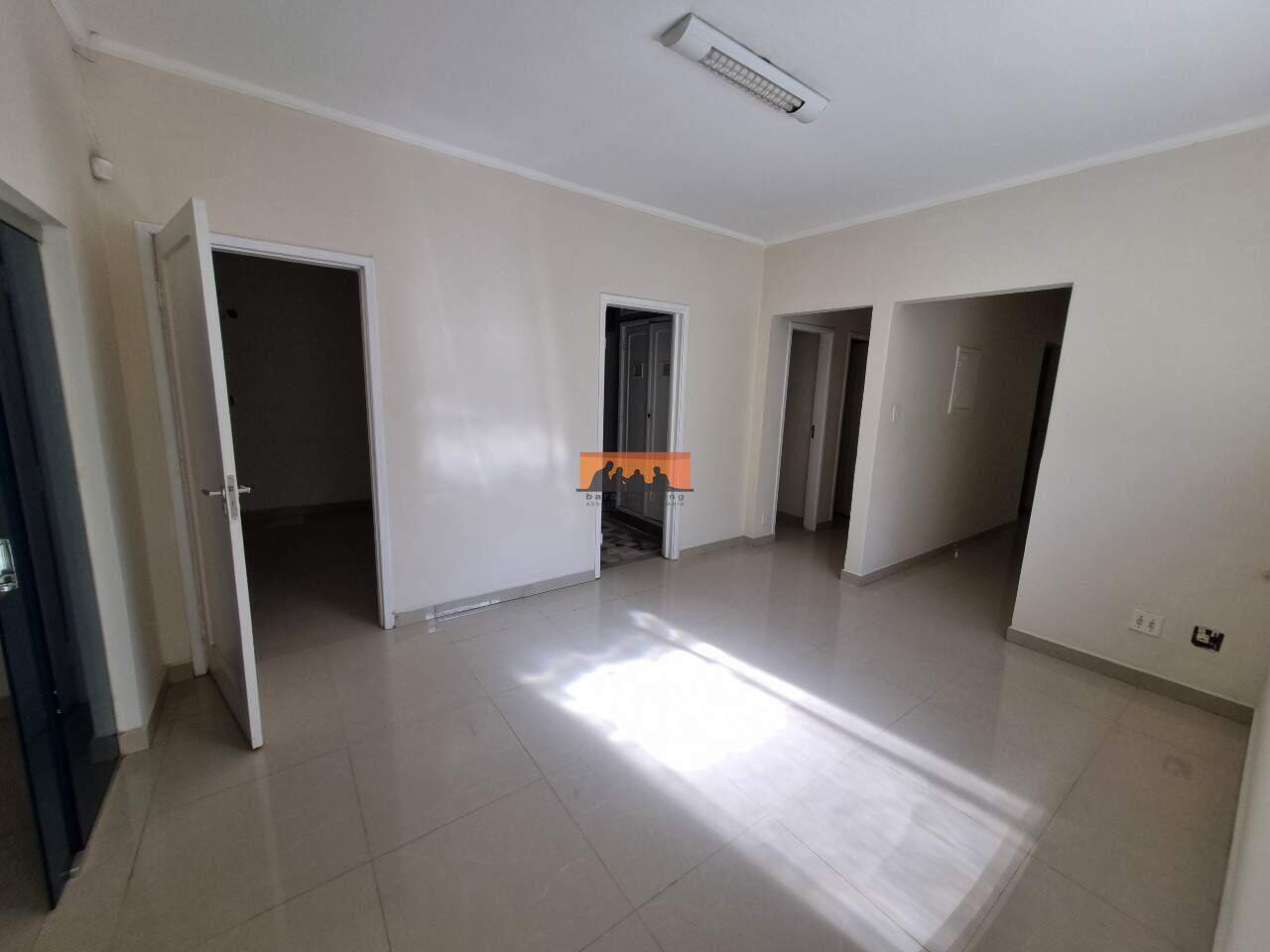 Casa para aluguel no Jardim Chapadão: 