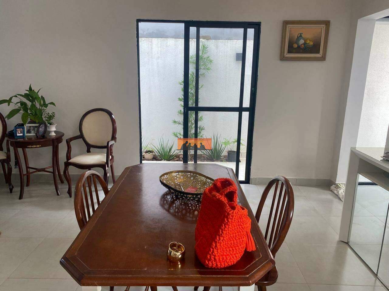 Casa à venda no Condominio Terras da Estancia: 