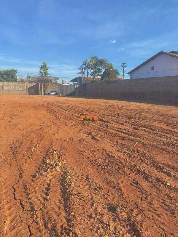 Terreno para aluguel no Parque Rural Fazenda Santa Cândida: 