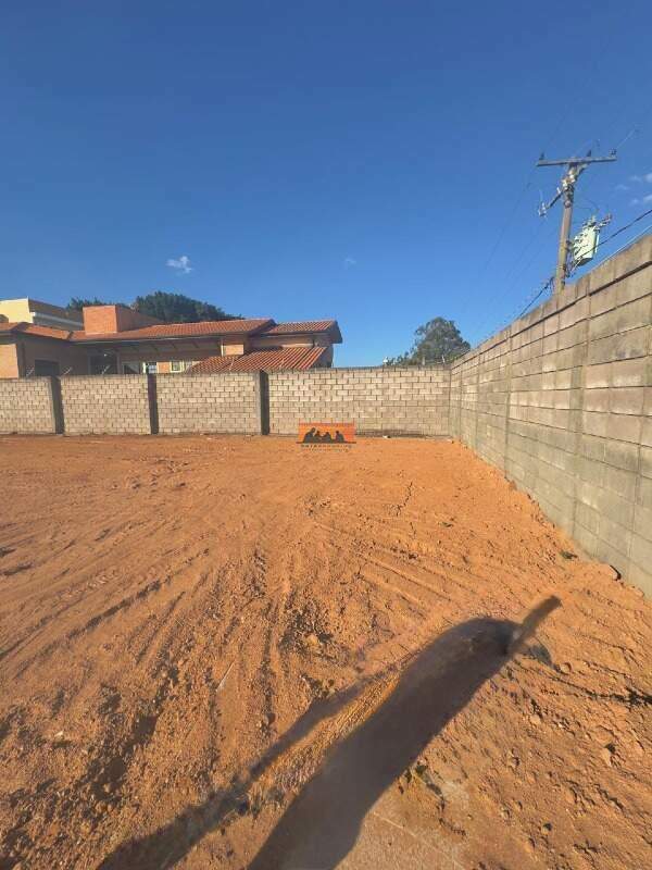 Terreno para aluguel no Parque Rural Fazenda Santa Cândida: 
