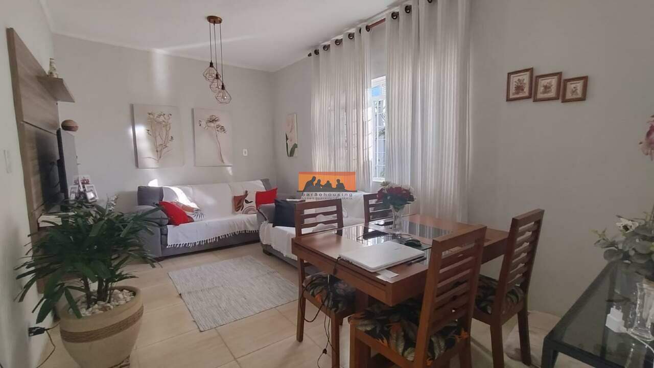 Casa à venda no Vila Santa Isabel: 