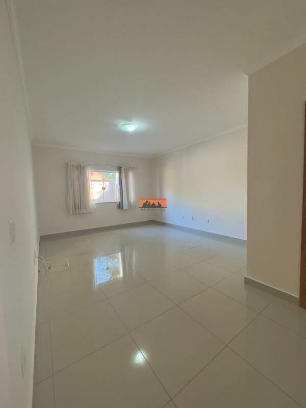Casa à venda no Cidade Universitária: 