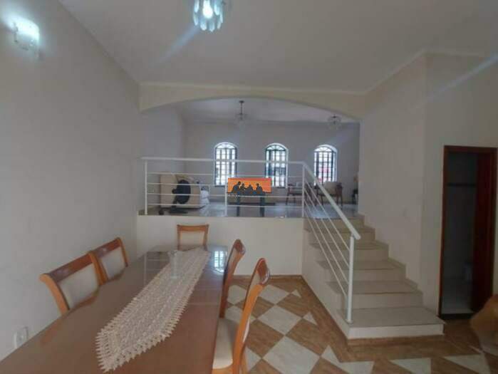 Casa à venda no Jardim Chapadão: 