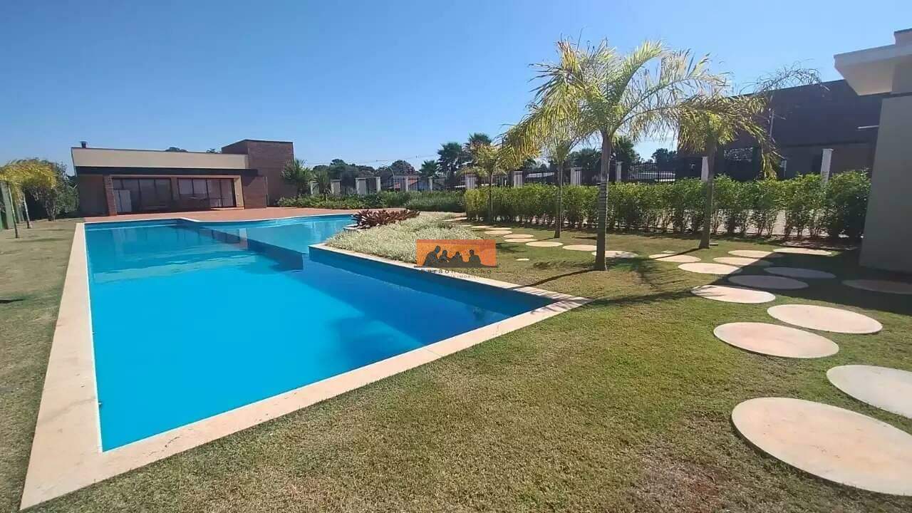 Lote em condomínio à venda no Condomínio Portoville: 