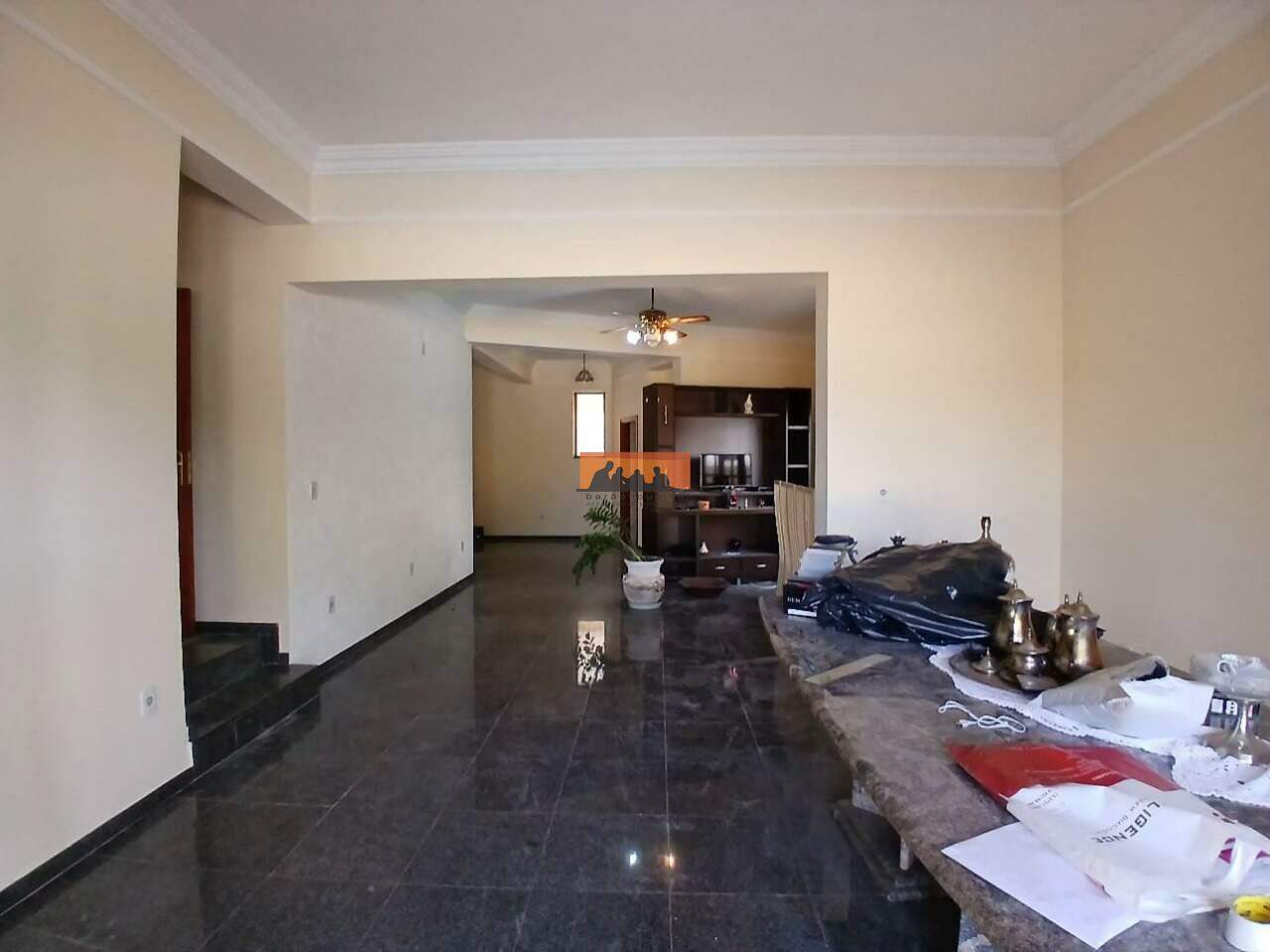 Casa à venda no Condominio Residencial Barão do Café: 