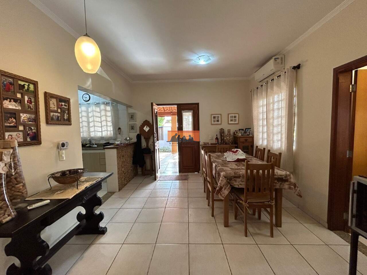 Casa à venda no Cidade Universitária II: 