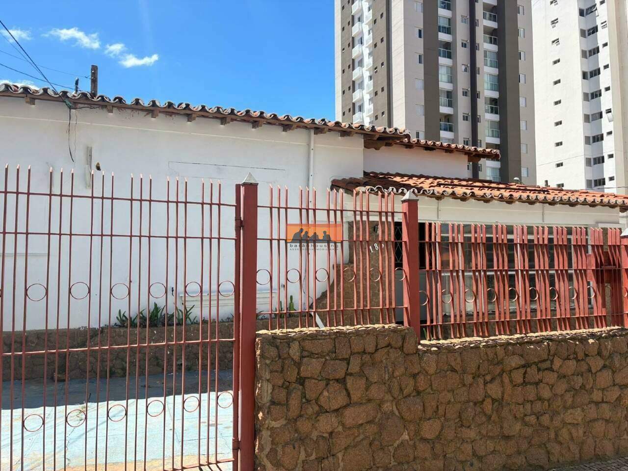 Casa para aluguel no Taquaral: 