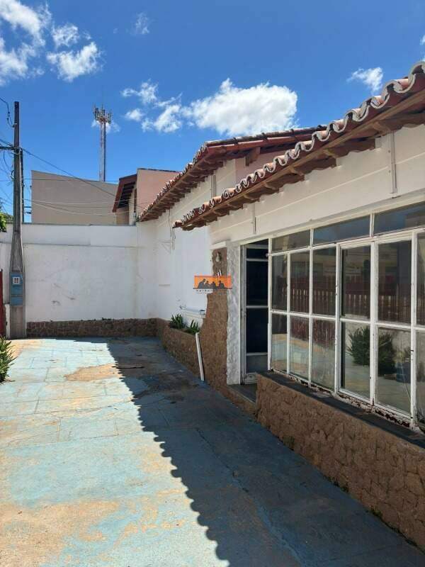 Casa para aluguel no Taquaral: 