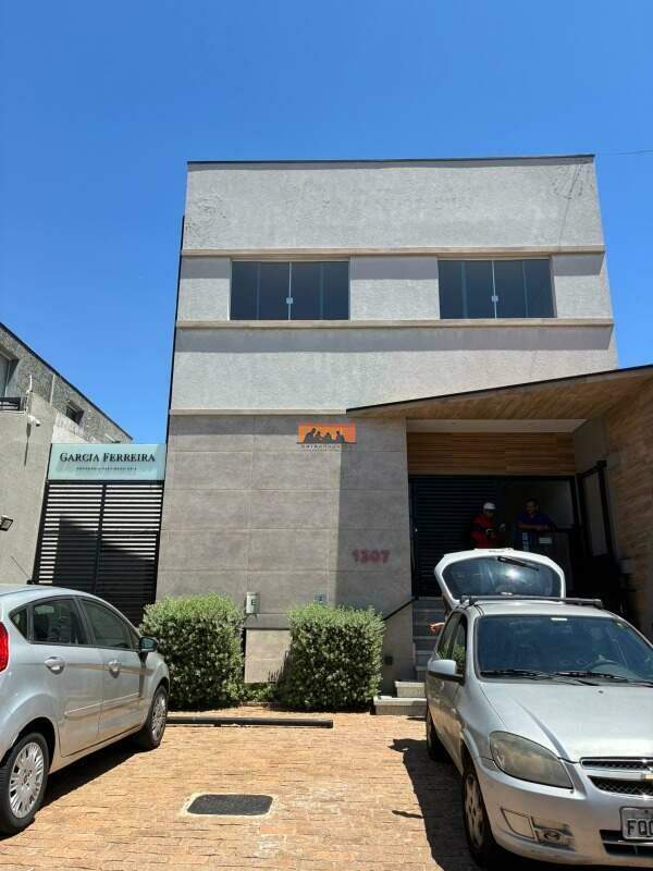 Prédio para aluguel no Jardim Guanabara: 