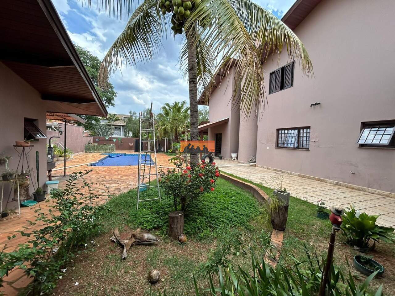 Casa à venda no Jardim do Sol: 