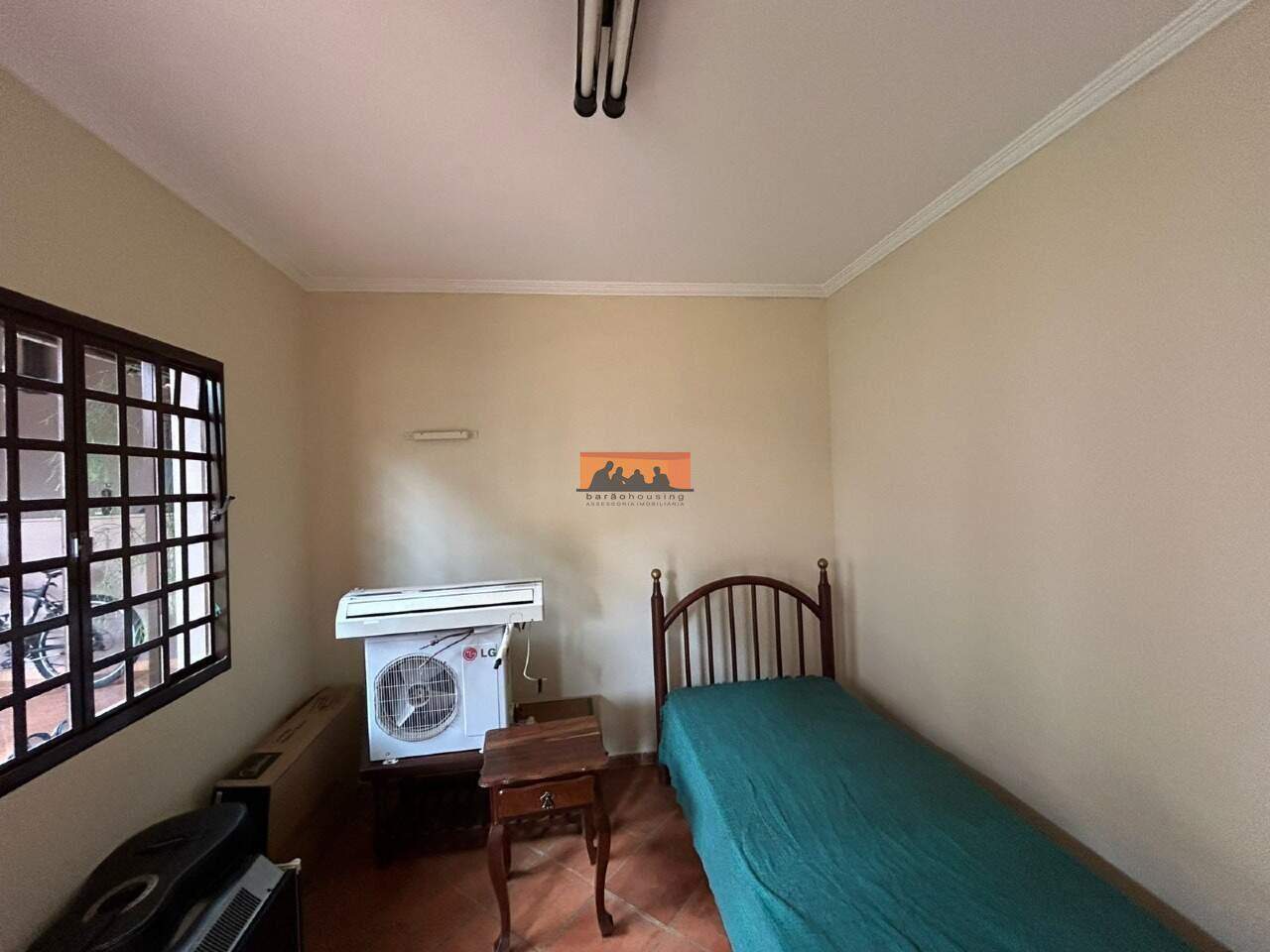 Casa à venda no Jardim do Sol: 