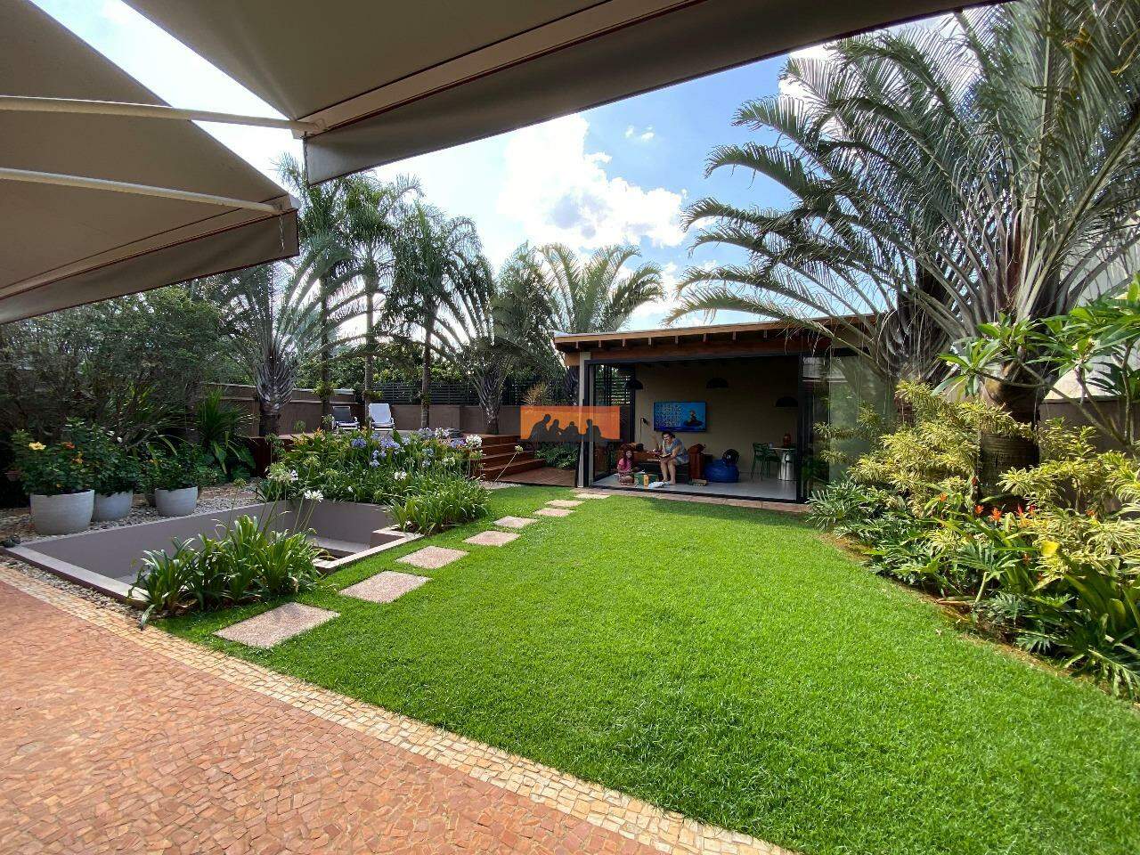 Casa à venda no Condominio Riviera Barão: 