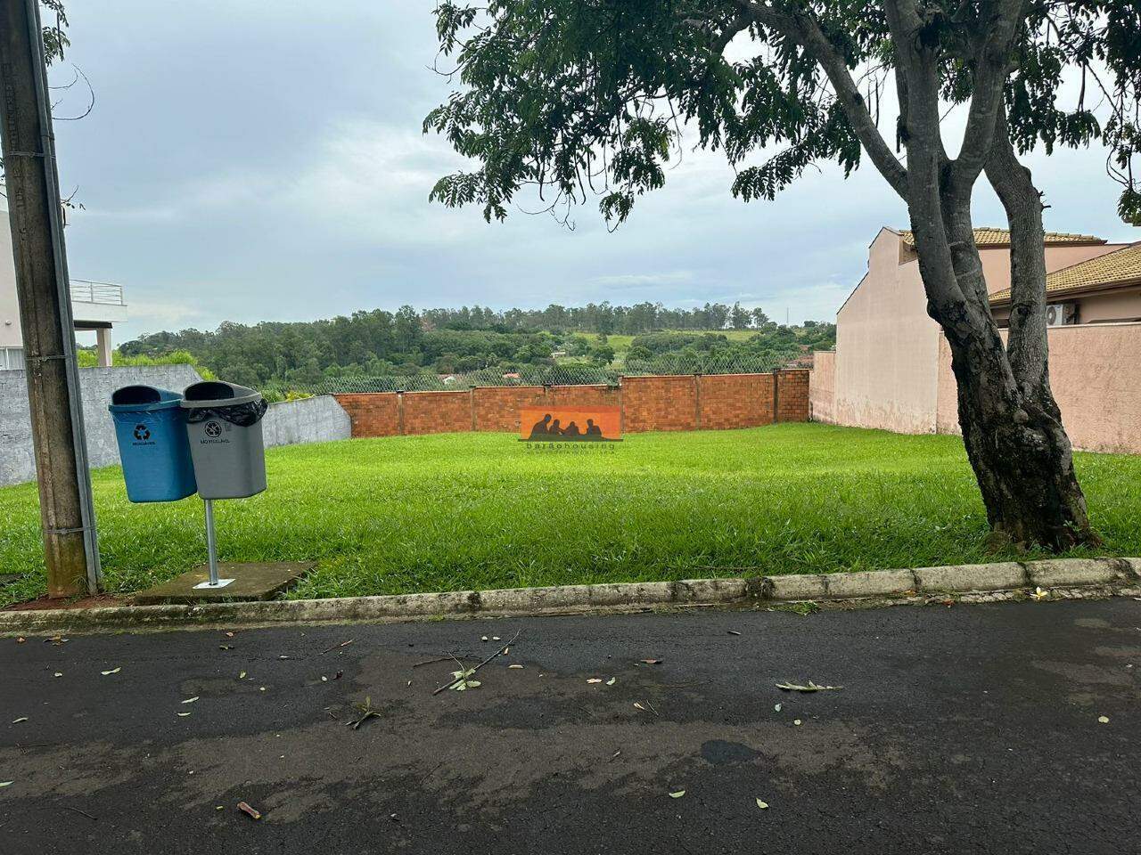 Lote em condomínio à venda no Condominio Residencial Portinari: 