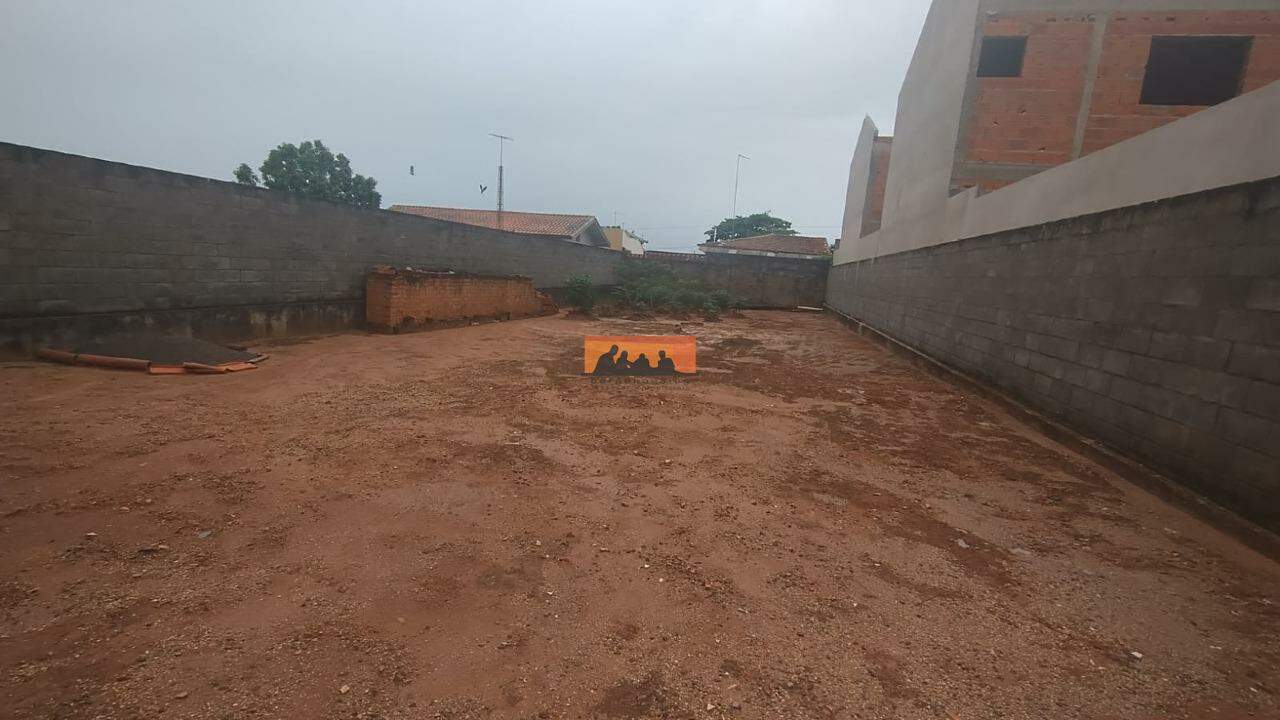 Terreno à venda no Vila Santa Isabel: 