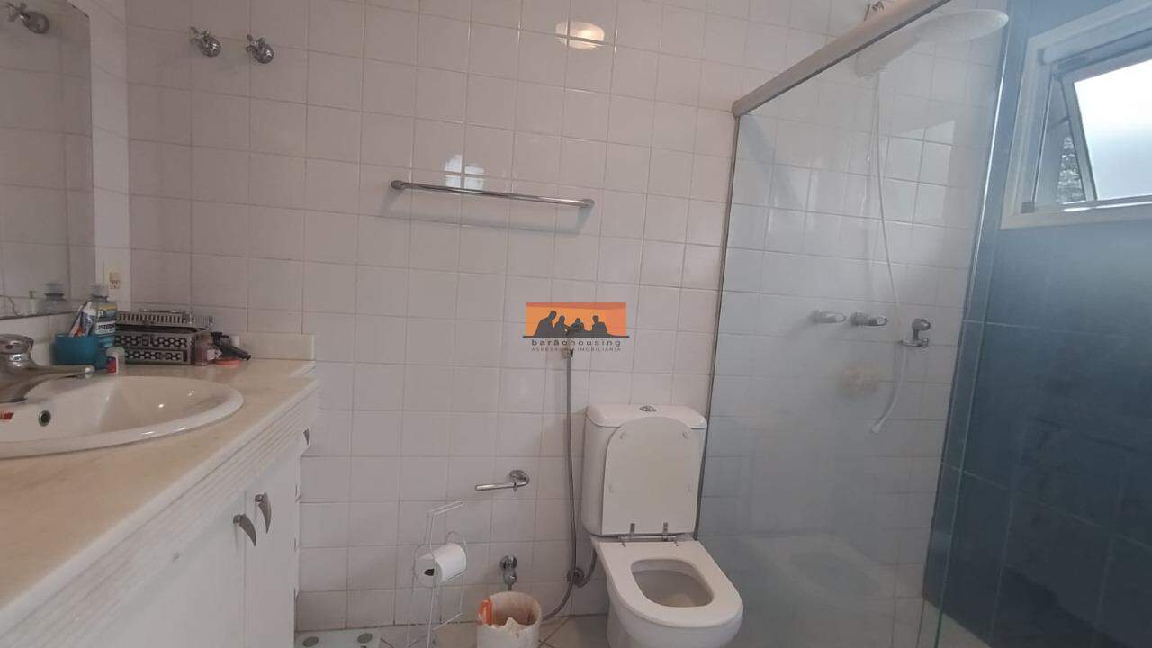 Casa à venda no Condominio dos Ipês: 