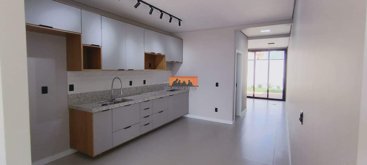 Casa à venda no Jardim Planalto: 