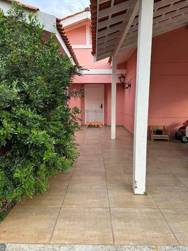 Casa à venda no Condominio Casas de Gaia: 