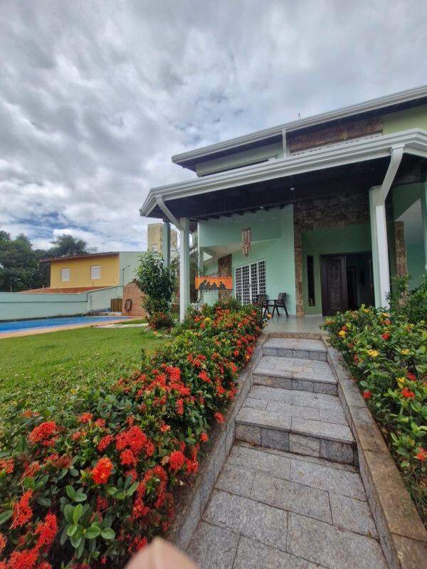 Casa para aluguel no Chácara Primavera: 