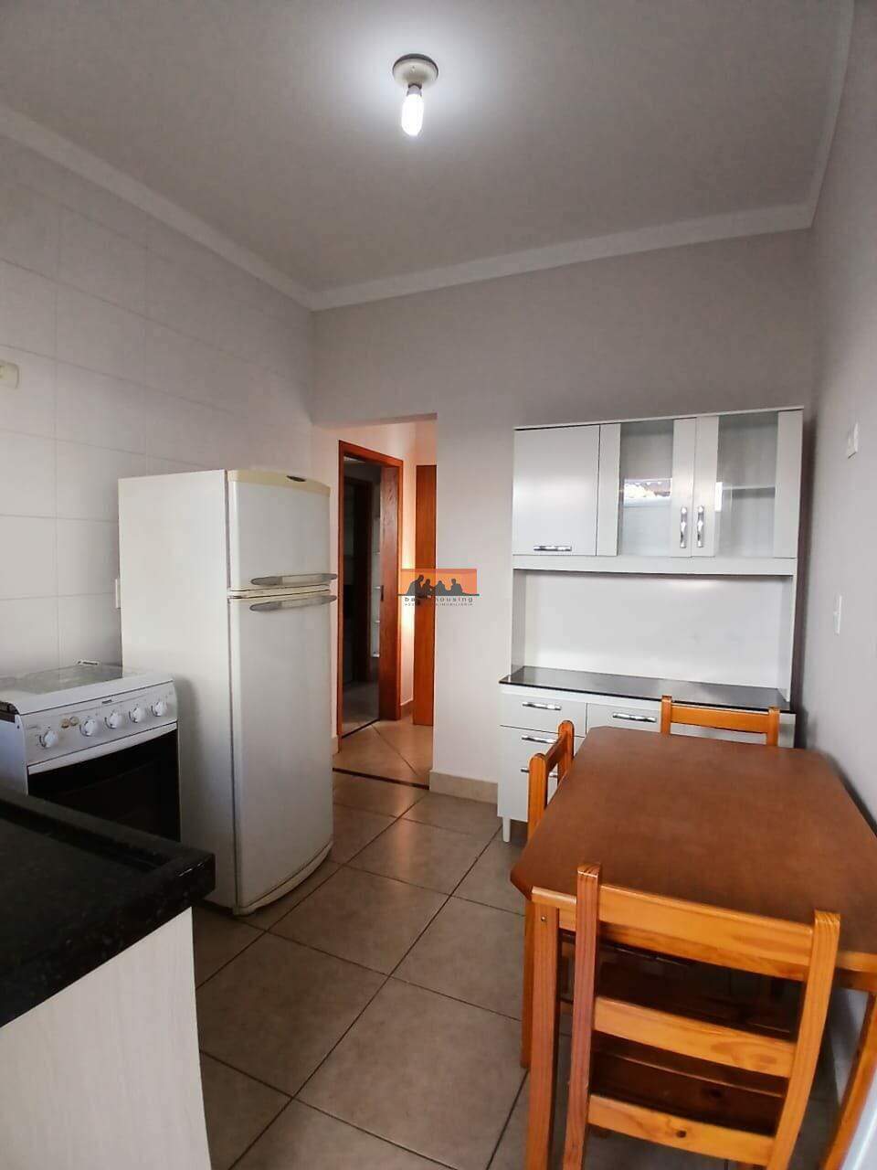 Casa para aluguel no Cidade Universitária: 