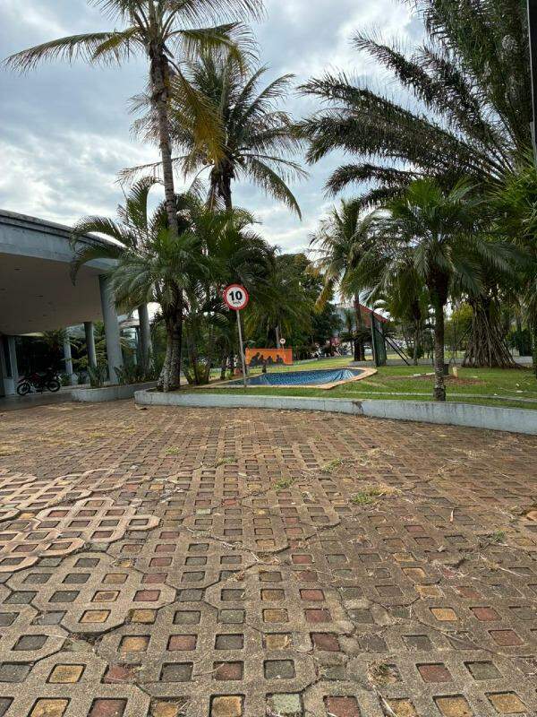 Prédio para aluguel no Jardim Santa Genebra: 