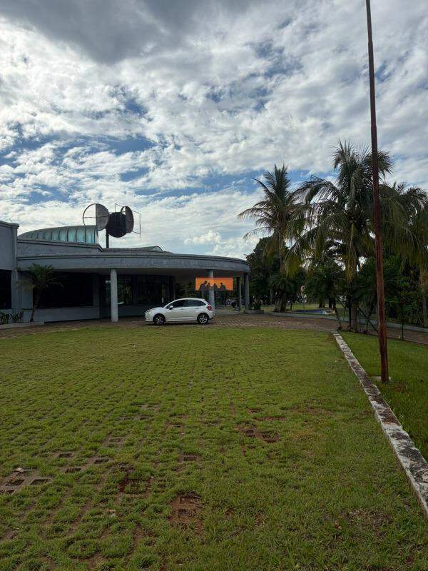 Prédio para aluguel no Jardim Santa Genebra: 