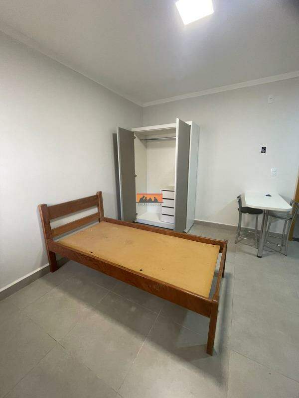 Kitnet para aluguel no Cidade Universitária: 
