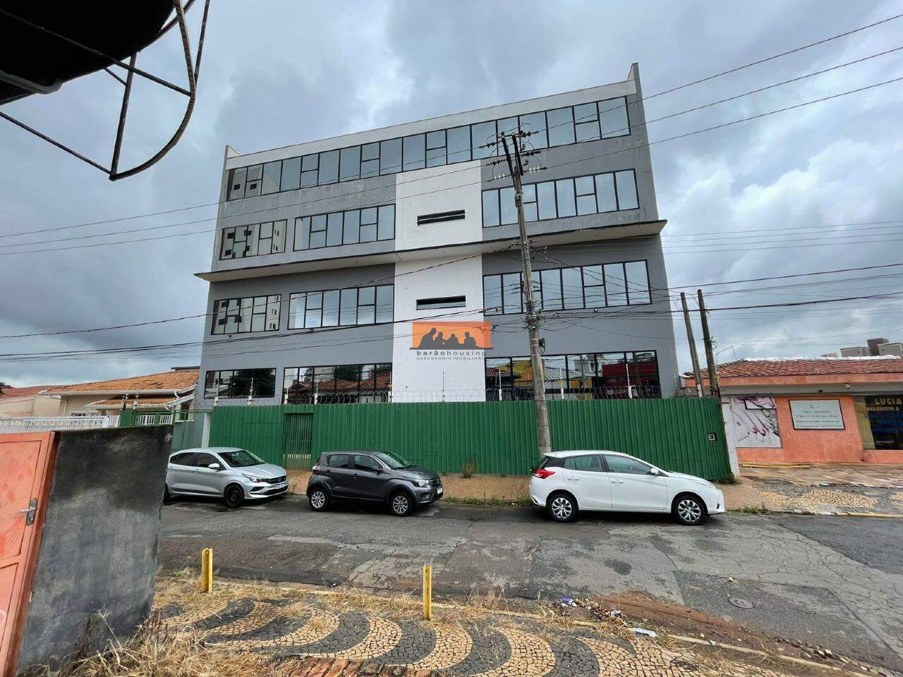 Prédio para aluguel no Jardim Dom Bosco: 