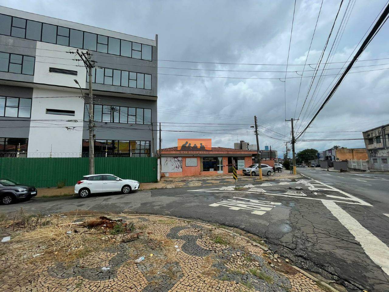 Prédio para aluguel no Jardim Dom Bosco: 