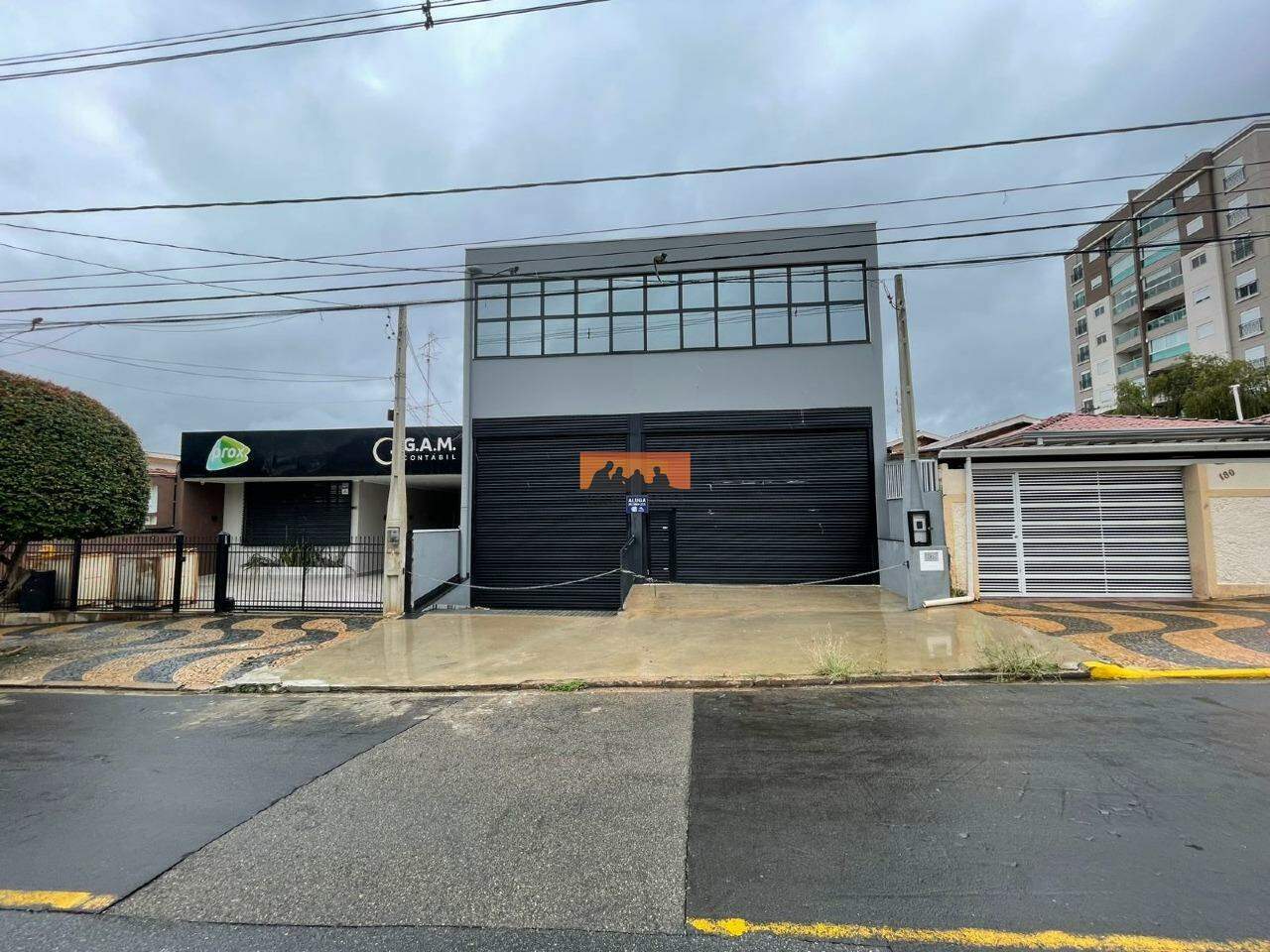 Salão para aluguel no Jardim Dom Bosco: 
