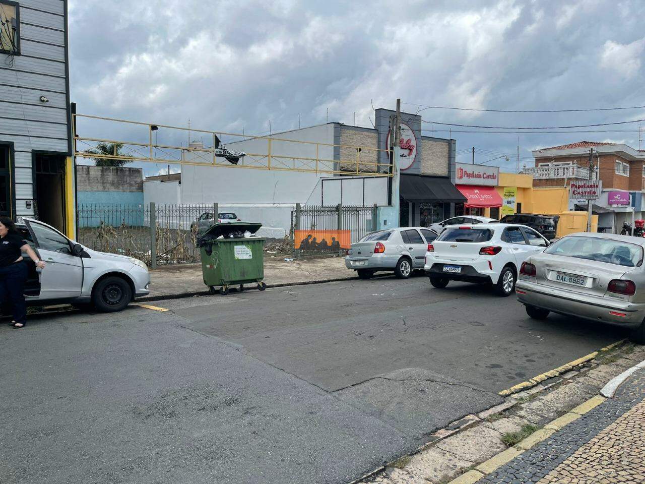 Terreno para aluguel no Jardim Chapadão: 
