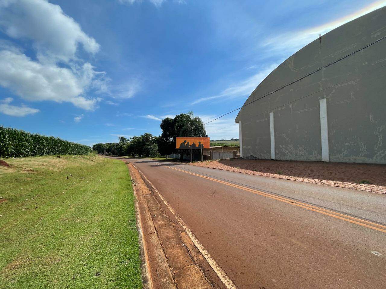 Barracão para aluguel no Betel: 