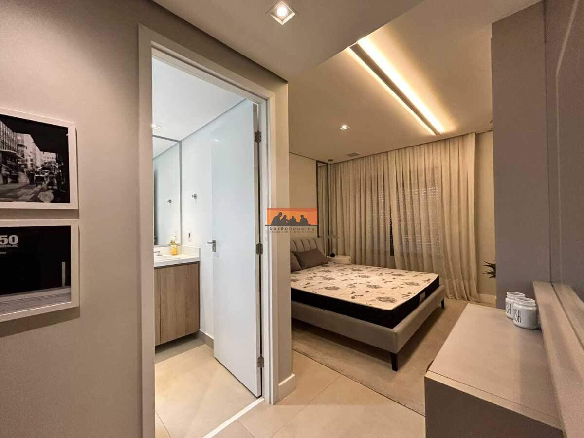 Apartamento para aluguel no Centro: 