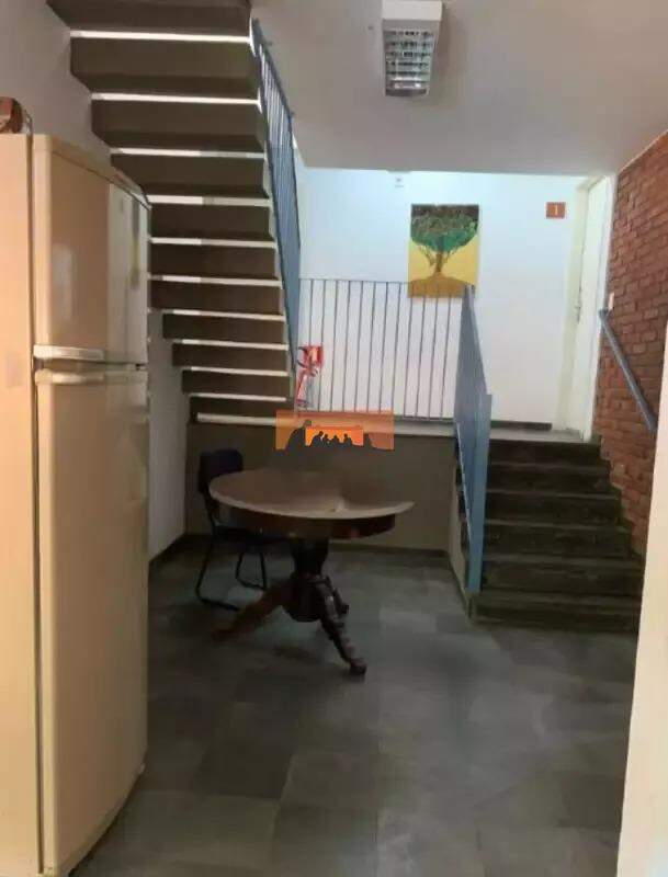 Kitnet para aluguel no Cidade Universitária: 